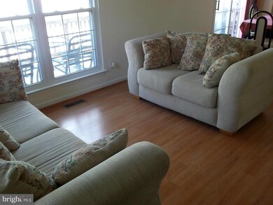 4970 Marshlake Ln, Dumfries, VA 22025 - photo 6