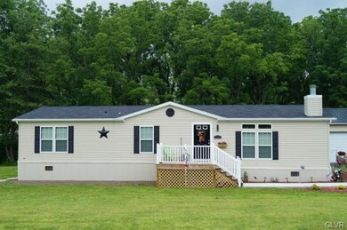 3761 Friedens Rd, Slatington, PA 18080 - photo 2