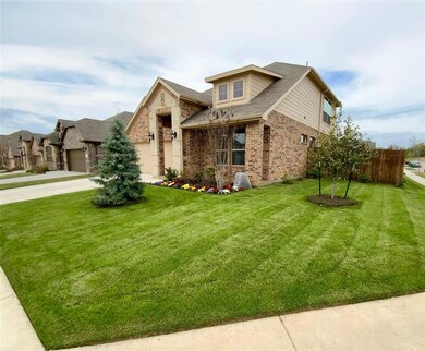 1812 Spinnaker Dr, Denton, TX 76210 - photo 2