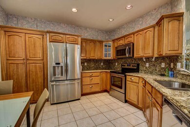 12647 Crystal Pointe Dr D-small-008-13-H