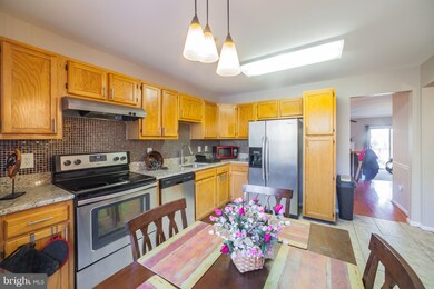 13110 Silver Maple Ct, Bowie, MD 20715 - photo 5