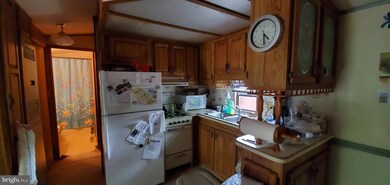 222,223,224 Miwok Ln unit GLEN 4, 1, Cecilton, MD 21919 - photo 5