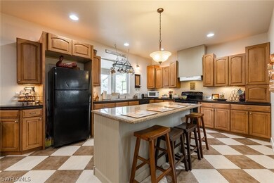 1812 Mcarthur Ave, Lehigh Acres, FL 33972 - photo 5