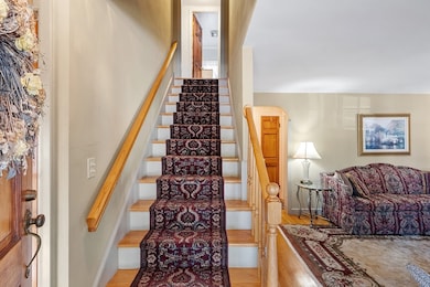 70 Canterbury Rd, Waltham, MA 02453 - photo 5