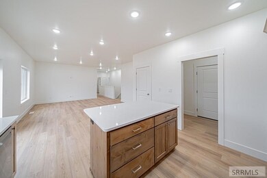 3985 Mountain Bluebird Way, Ammon, ID 83406 - photo 7