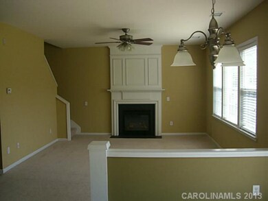 Family Room - 2528 Coltsgate Rd