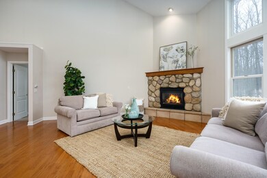Forest_Creek_Dr_4752_Kalamazoo_49009-8