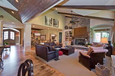 019 great room - IMG_3810