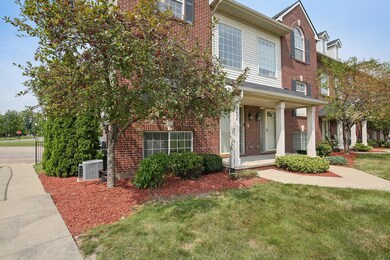 W Lafayette Blvd-003