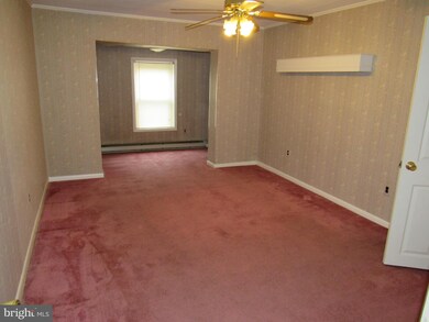 11 S Church St unit 3, Waynesboro, PA 17268 - photo 5