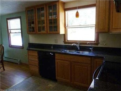 25 Monroe Rd, Enfield, CT 06082 - photo 7