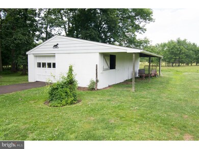 705 Bucks Rd, Perkasie, PA 18944 - photo 4