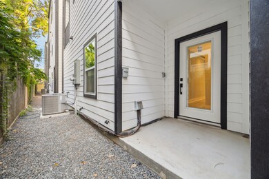 807 Martin St unit D, Houston, TX 77018 - photo 7