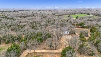 1073 Desvoignes Rd, Denison, TX 75021 - photo 5