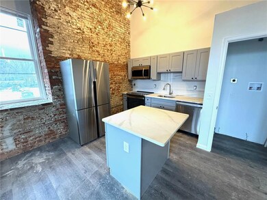 810 Monocacy St unit 404, Bethlehem, PA 18018 - photo 4