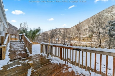 1261 Hartland Rd, Indore, WV 25111 - photo 4