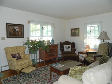 330 Madison Ave unit 332 Madison Av East, Rensselaer, NY 12144 - photo 6