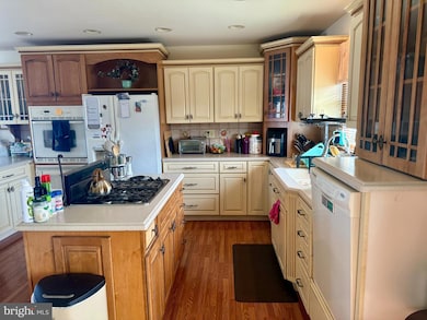 507 N Main St, Glassboro, NJ 08028 - photo 3