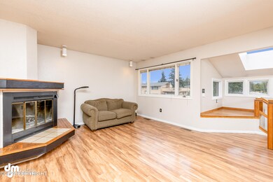 Living Rm