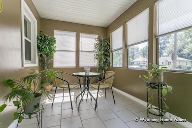 1066 Whiting St SW_2