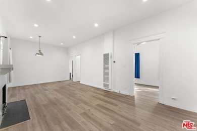 33 Wavecrest Ave unit 1, Venice, CA 90291 - photo 4