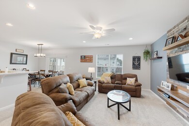 328 Silverleaf Ln, Moncks Corner, SC 29461 - photo 5