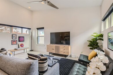 2012 Willow St unit B, Austin, TX 78702 - photo 3