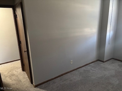 2839 Brighton Cir NW, Massillon, OH 44646 - photo 4