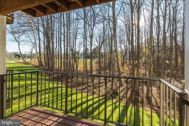 10440 Parthenon Ct, Bethesda, MD 20817 - photo 4