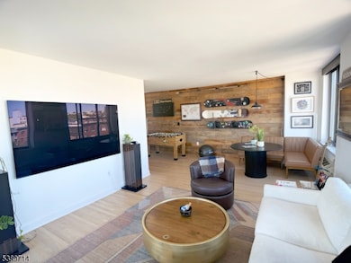 Observer Plaza, Hoboken, NJ 07030 - photo 3