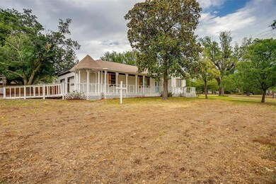 1615 E Bankhead Dr, Weatherford, TX 76086 - photo 3