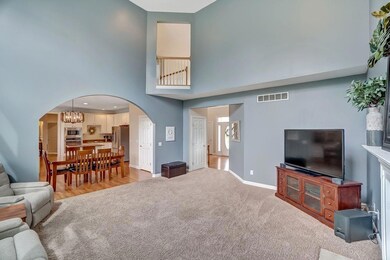 6499 Winter Hazel Dr, Liberty Township, OH 45044 - photo 4