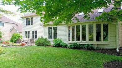 301 Stoneleigh Ln, Oswego, IL 60543 - photo 7