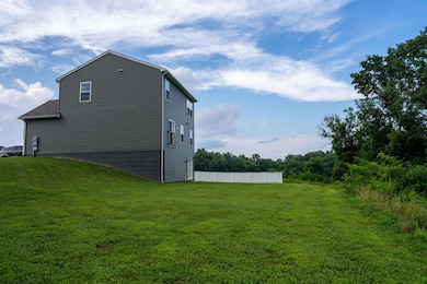 185 Eastview Way, White Hall, WV 26554 - photo 3