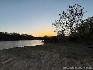 Boat Ramp - 1.5 miles away