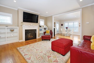 14 Putnam St unit 14, Needham Heights, MA 02494 - photo 2