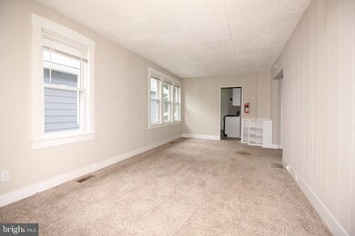 816 Bergen St, Gloucester City, NJ 08030 - photo 5