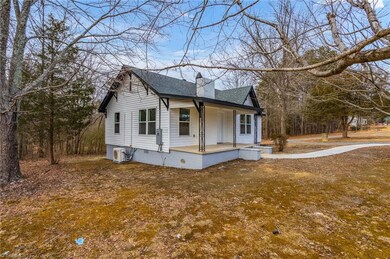 928 Mack Rd, Asheboro, NC 27205 - photo 4