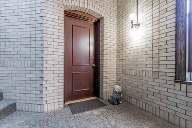 Unit 2E Entrance