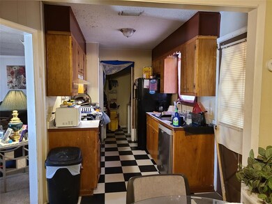 309 Meadow Ln, Bonham, TX 75418 - photo 4