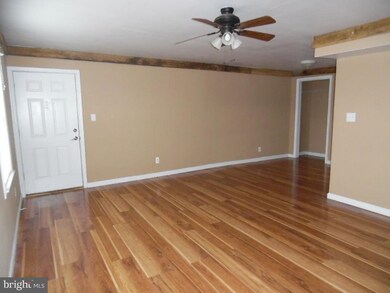 1416 N Shenandoah Ave unit 3, Front Royal, VA 22630 - photo 4