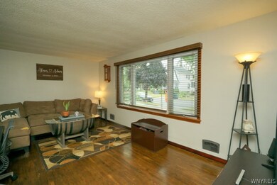 339 Stanley St, North Tonawanda, NY 14120 - photo 4