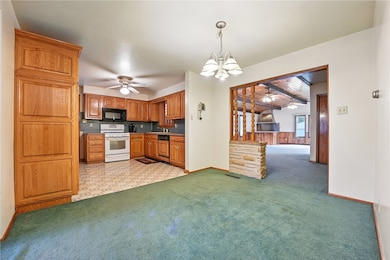 Kitchen/dining