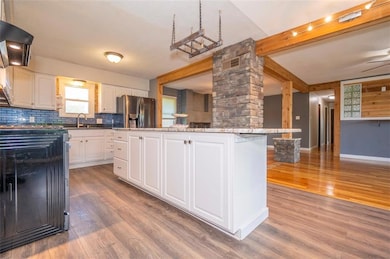 550 NW 58th St, Topeka, KS 66617 - photo 6