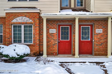 1966 Devinci Dr, Toledo, OH 43615 - photo 3