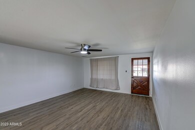 Living Room 4