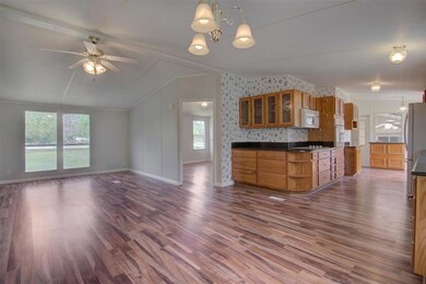 2120 Woodlake Rd, Denison, TX 75021 - photo 6