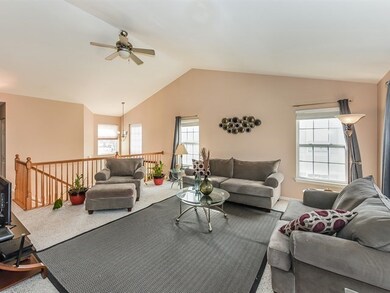 326 Lake Gillilan Way unit 241E, Algonquin, IL 60102 - photo 4
