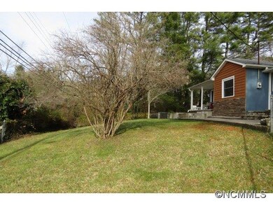 Front Fenced Yard