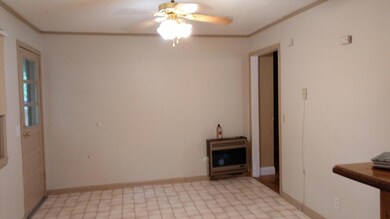 2016 S Village Ln, Bolivar, MO 65613 - photo 7